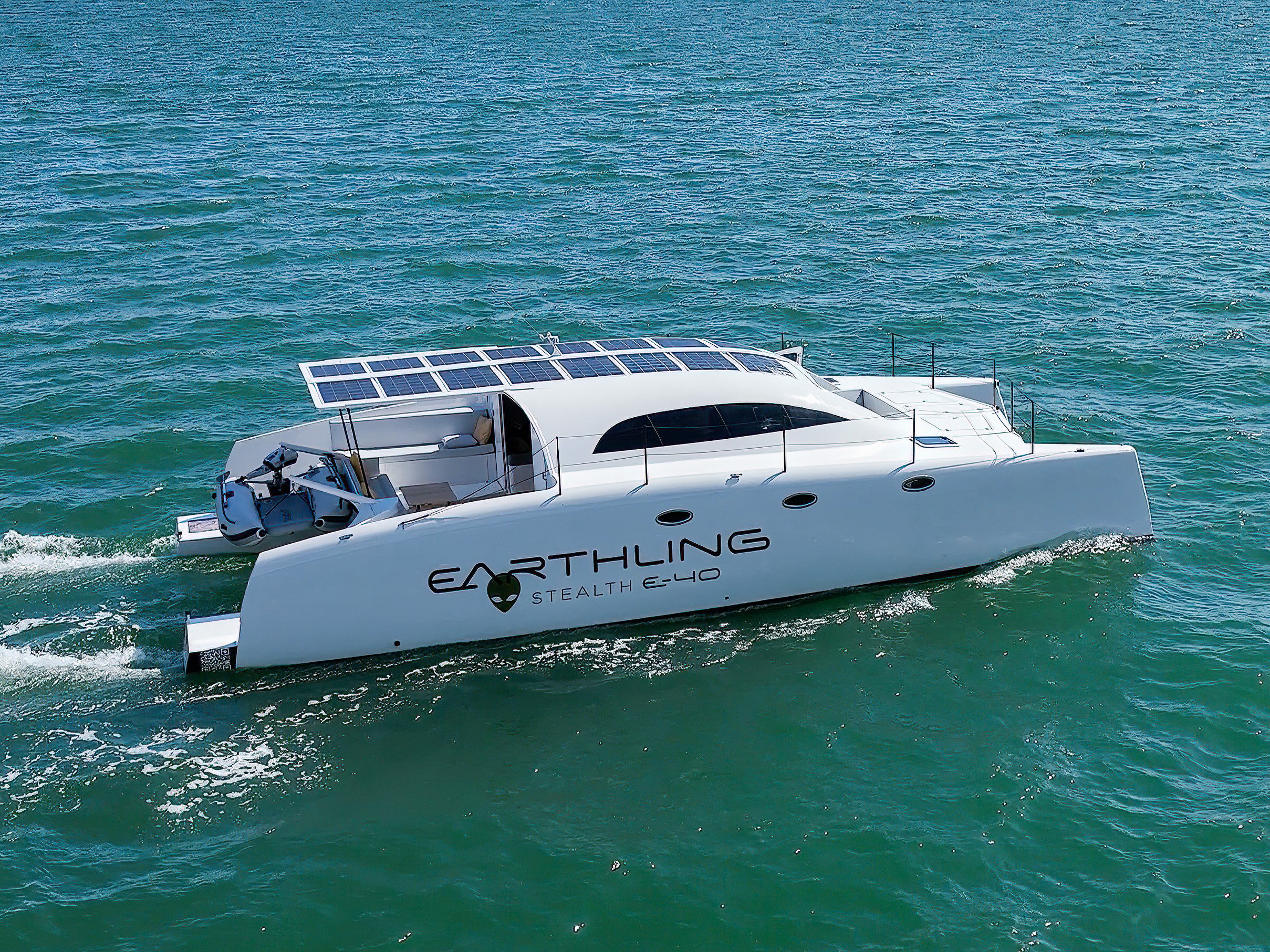 E-40 Power Catamaran